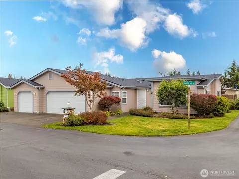 9806 196th St E, Graham, WA 98338