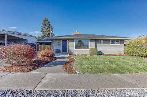 1104 Rosewood Ave, Wenatchee, WA 98801