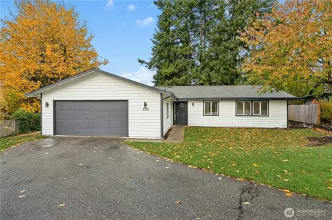 2106 SE 20th Ct, Renton, WA 98055