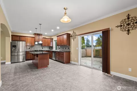 17215 18th Ave E, Spanaway, WA 98387 photo 8