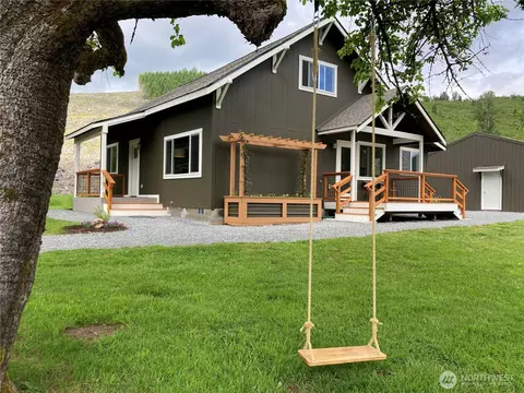123 Dresher Rd, Mineral, WA 98355