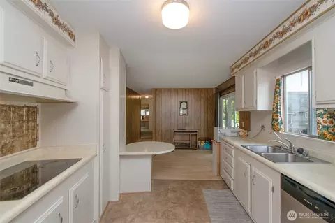 42 Juniper Mobile Ests, Sequim, WA 98382 photo 11