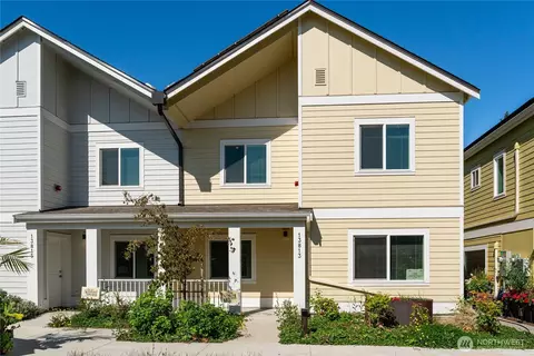 13813 32nd Ln S, Tukwila, WA 98168