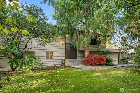 19414 1st Ave SE, Bothell, WA 98012