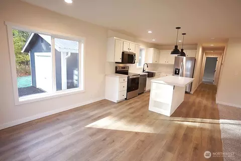 50 E Lookout Ct, Grapeview, WA 98546 photo 9