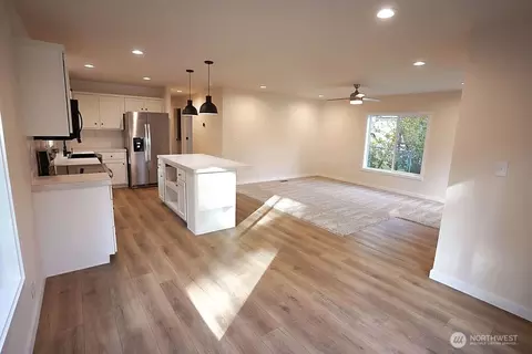 50 E Lookout Ct, Grapeview, WA 98546 photo 7