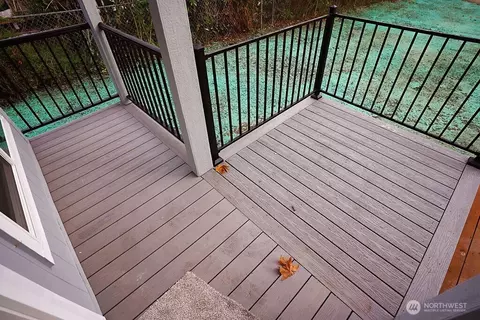 50 E Lookout Ct, Grapeview, WA 98546 photo 4