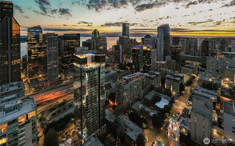 800 Columbia St #1705, Seattle, WA 98104