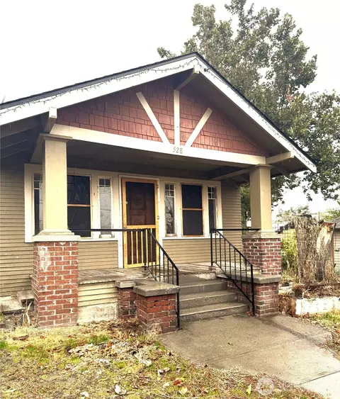 528 Cascade St, Wenatchee, WA 98801