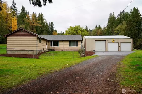 212 Mcgeary Rd, Kelso, WA 98626