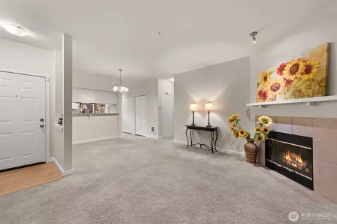 Living - 18930 Bothell Everett Hwy #D203, Bothell, WA 98012 photo 1 of 4