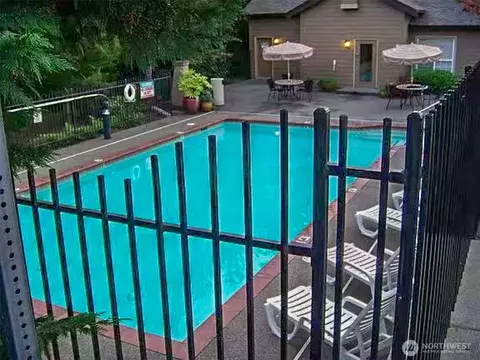 Exterior - 18930 Bothell Everett Hwy #D203, Bothell, WA 98012 photo 6 of 7