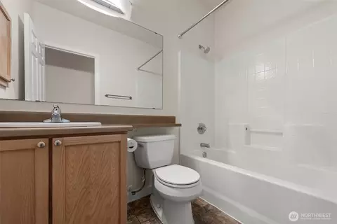 Bath - 18930 Bothell Everett Hwy #D203, Bothell, WA 98012 photo 3 of 3