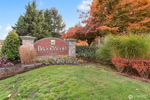 View/Area - 18930 Bothell Everett Hwy #D203, Bothell, WA 98012 photo 1 of 2