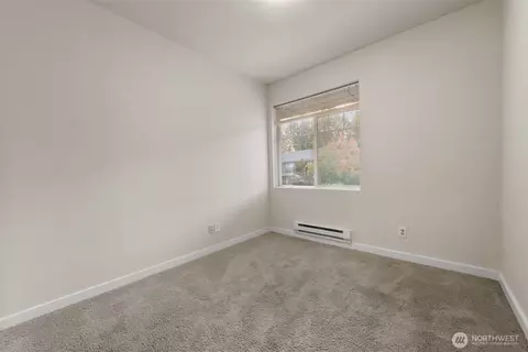 Bedroom - 18930 Bothell Everett Hwy #D203, Bothell, WA 98012 photo 4 of 4