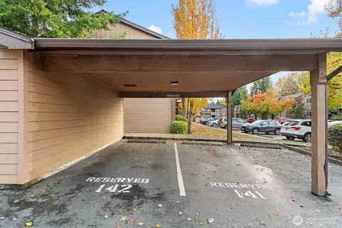Exterior - 18930 Bothell Everett Hwy #D203, Bothell, WA 98012 photo 3 of 7