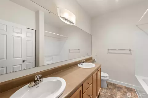 Bath - 18930 Bothell Everett Hwy #D203, Bothell, WA 98012 photo 1 of 3
