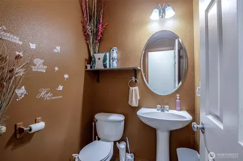 Bath - 19203 76th Ave E, Spanaway, WA 98387 photo 1 of 3