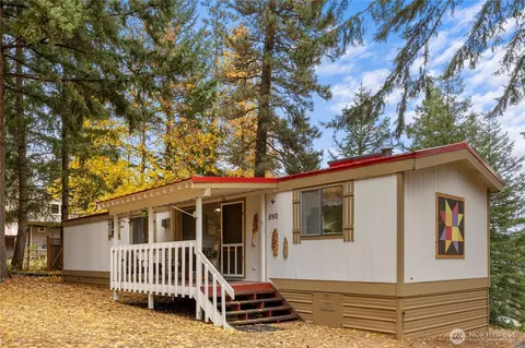 590 Oakmont Dr, Cle Elum, WA 98922