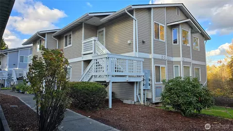 12432 SE 272 Pl #B202, Kent, WA 98030