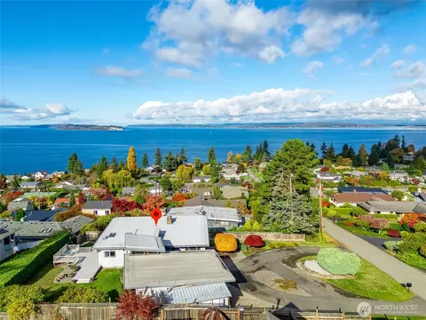 View/Area - 5010 33rd Ave W, Everett, WA 98203 photo 5 of 5