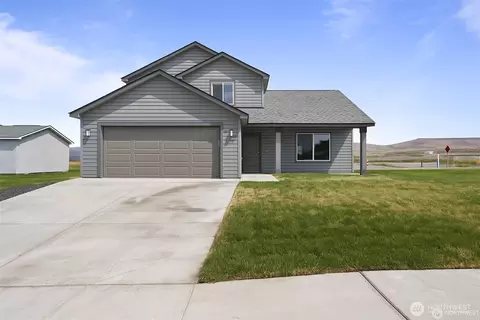 602 Karen Ave, Royal City, WA 99357