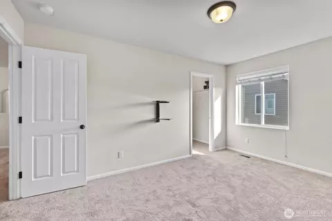 Bedroom - 1105 Sigafoos Ave NW, Orting, WA 98360 photo 6 of 8