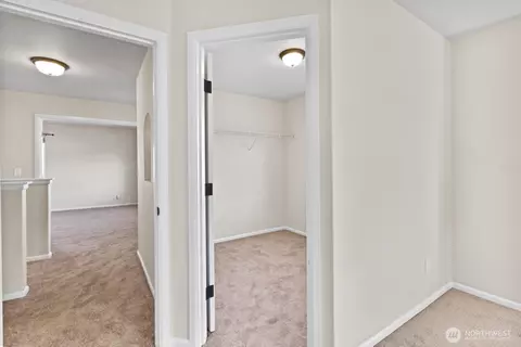Entry Way - 1105 Sigafoos Ave NW, Orting, WA 98360 photo 3 of 3