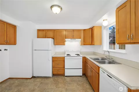 22416 40th Ave E, Spanaway, WA 98387 photo 17