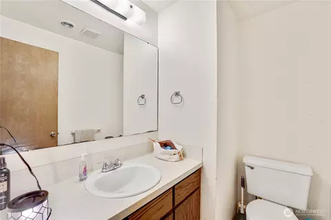 22416 40th Ave E, Spanaway, WA 98387 photo 27