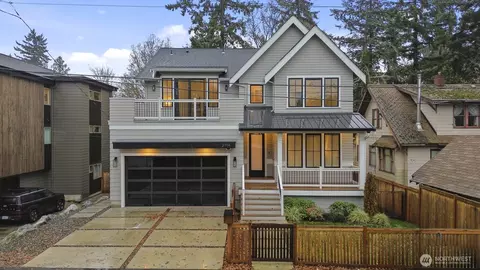 2714 Fairmount Ave SW, Seattle, WA 98116