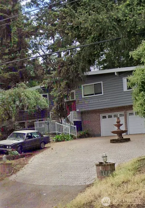 16207 21st Ave SW, Burien, WA 98166