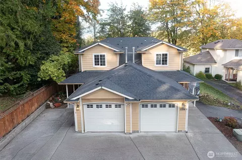 1106 Irving St SW #A&B, Tumwater, WA 98512