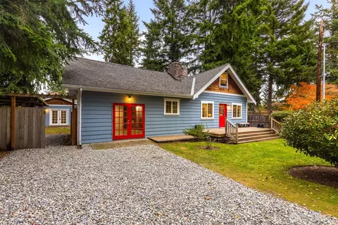 17110 66th Pl W, Edmonds, WA 98026