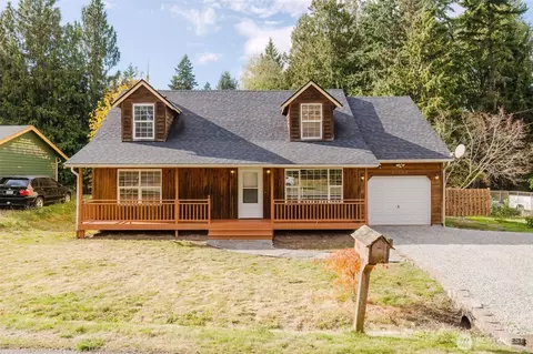 27527 Serene Dr NE, Kingston, WA 98346