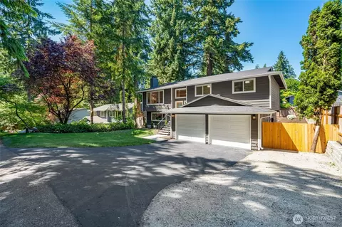 20126 81st Ave W, Edmonds, WA 98026