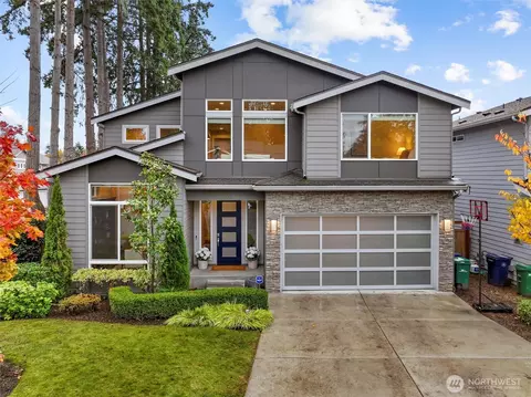 8031 NE 145th St, Kirkland, WA 98034