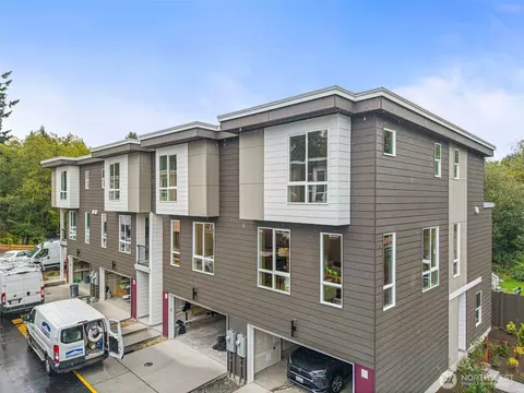 5015 144th St SW #A4, Edmonds, WA 98026