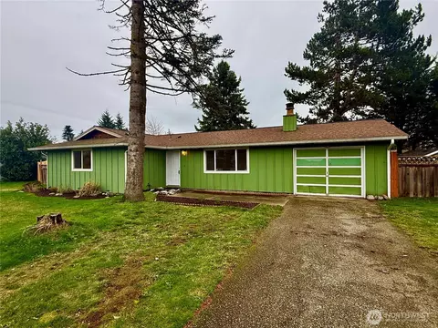 6852 Dutch Haven Dr, Lynden, WA 98264