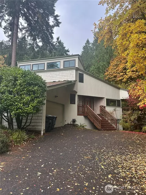 3843 169th Ave SE, Bellevue, WA 98008