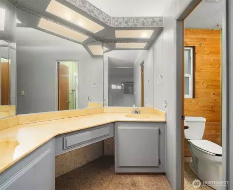12800 NE 190th Pl, Bothell, WA 98011 photo 8