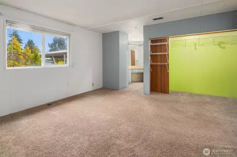 12800 NE 190th Pl, Bothell, WA 98011 photo 6