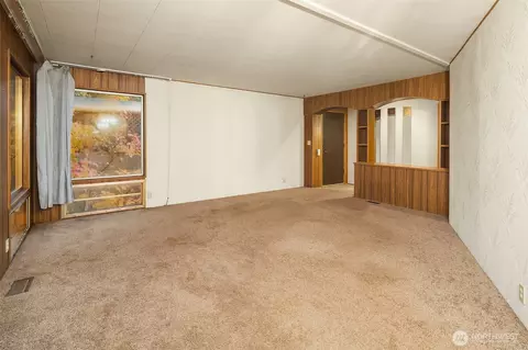 12800 NE 190th Pl, Bothell, WA 98011 photo 11