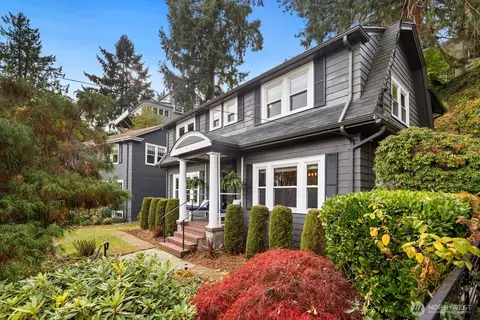 445 36th Ave, Seattle, WA 98122