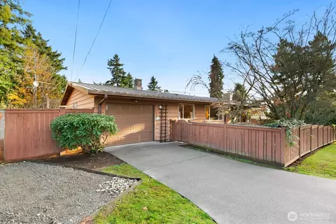 11838 18th Ave SW, Burien, WA 98146