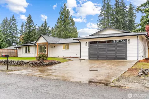 11819 212th Ave E, Bonney Lake, WA 98391