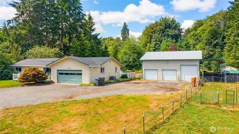 10668 Bethel Burley Rd SE, Port Orchard, WA 98367