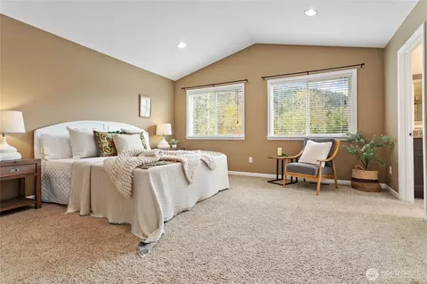 Bedroom - 6794 Goodwin Rd, Everson, WA 98247 photo 1 of 6