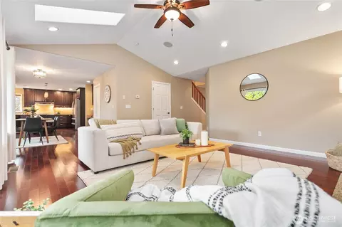Living - 6794 Goodwin Rd, Everson, WA 98247 photo 6 of 6