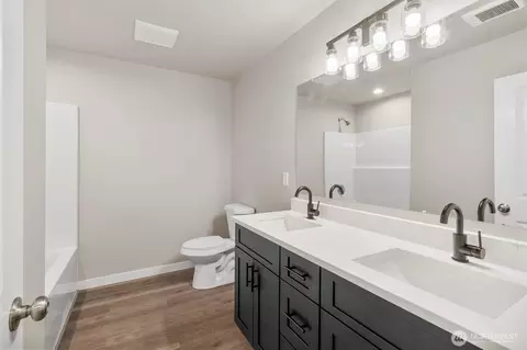 Bath - 6479 Watson Loop, Maple Falls, WA 98266 photo 1 of 3